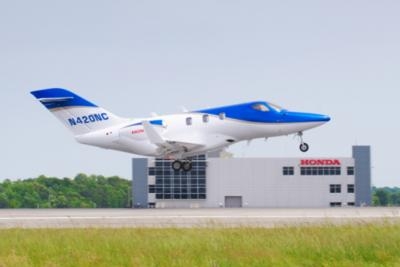 Fifth-Conforming-HondaJet-First-Flight-0513a